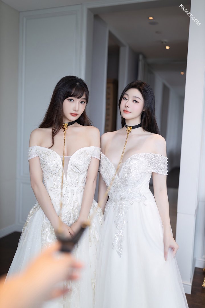 恭喜恭喜娶老婆了！而且一娶就是两个