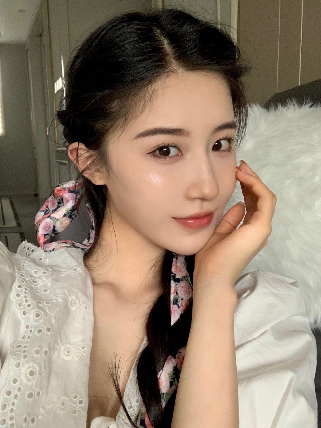 网红@一坨是于雯_晒自拍，像不像刘亦菲