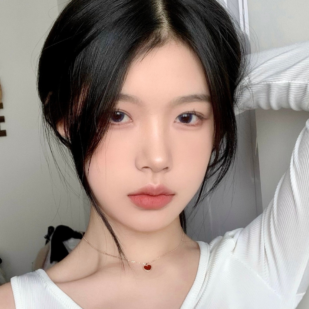 气质美女推荐：@·妮妮乏了·