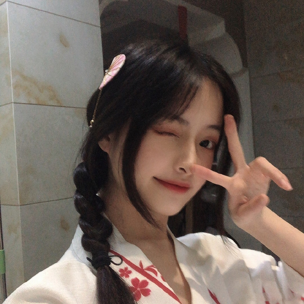 可爱小甜心 @江直树不植树 2003年的双鱼座小妹妹