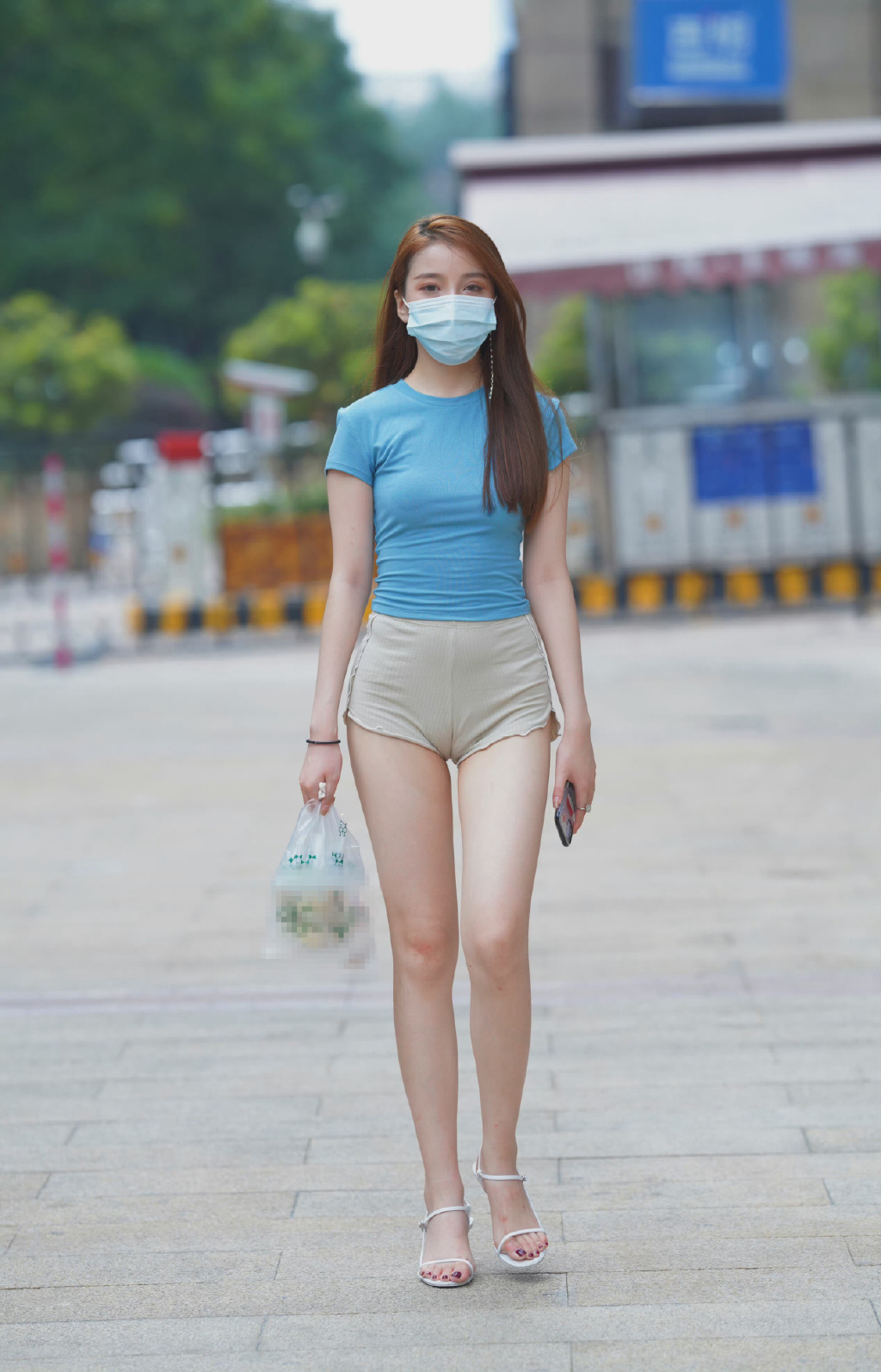 一条引人犯罪的小短裤