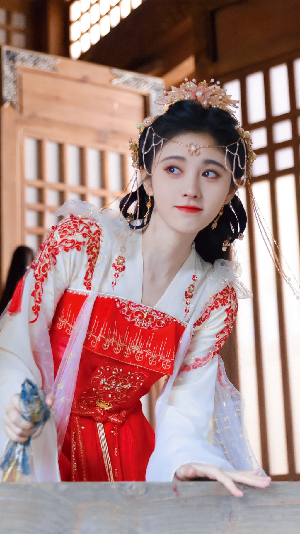 鞠婧祎又一部新剧来袭，古装造型灵气十足