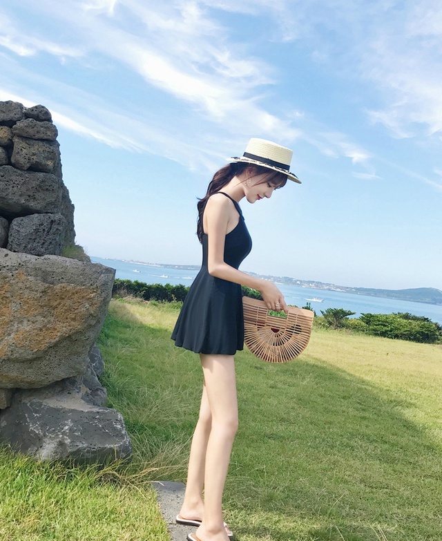 肤白貌美大长腿