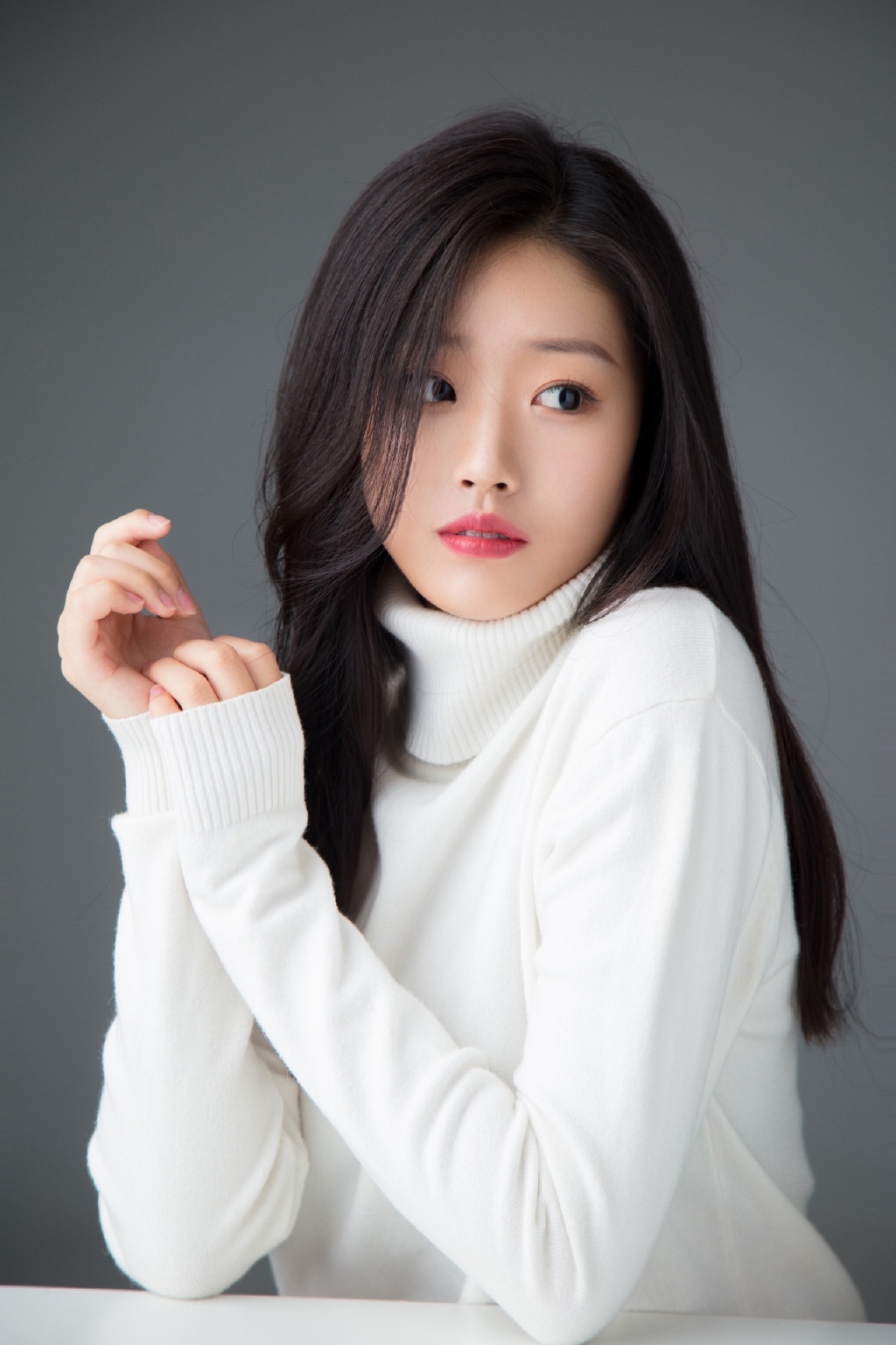 很有气质的女孩子，适合做空乘