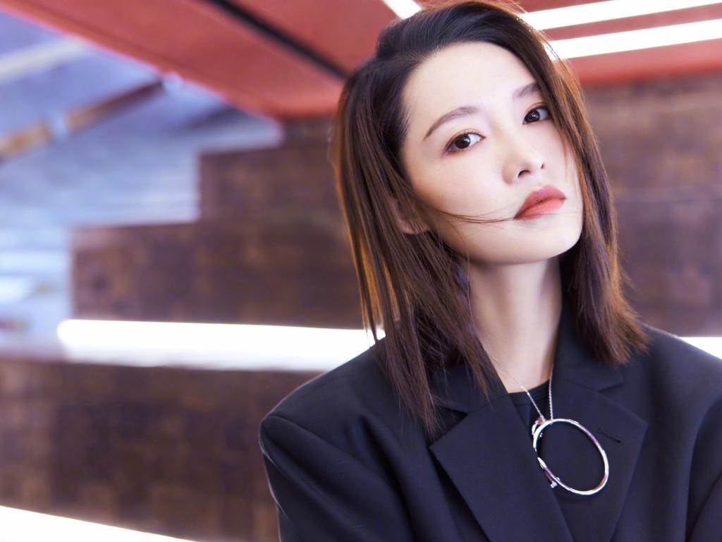 真的被李沁美到了