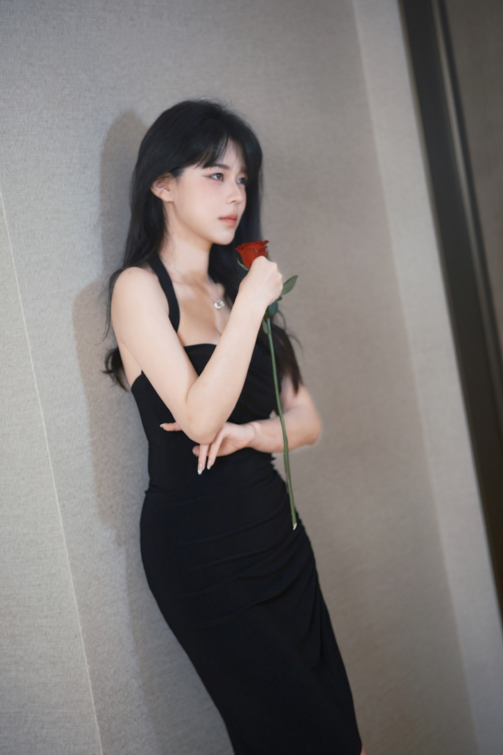 沫子这身材越来越有韵味了~