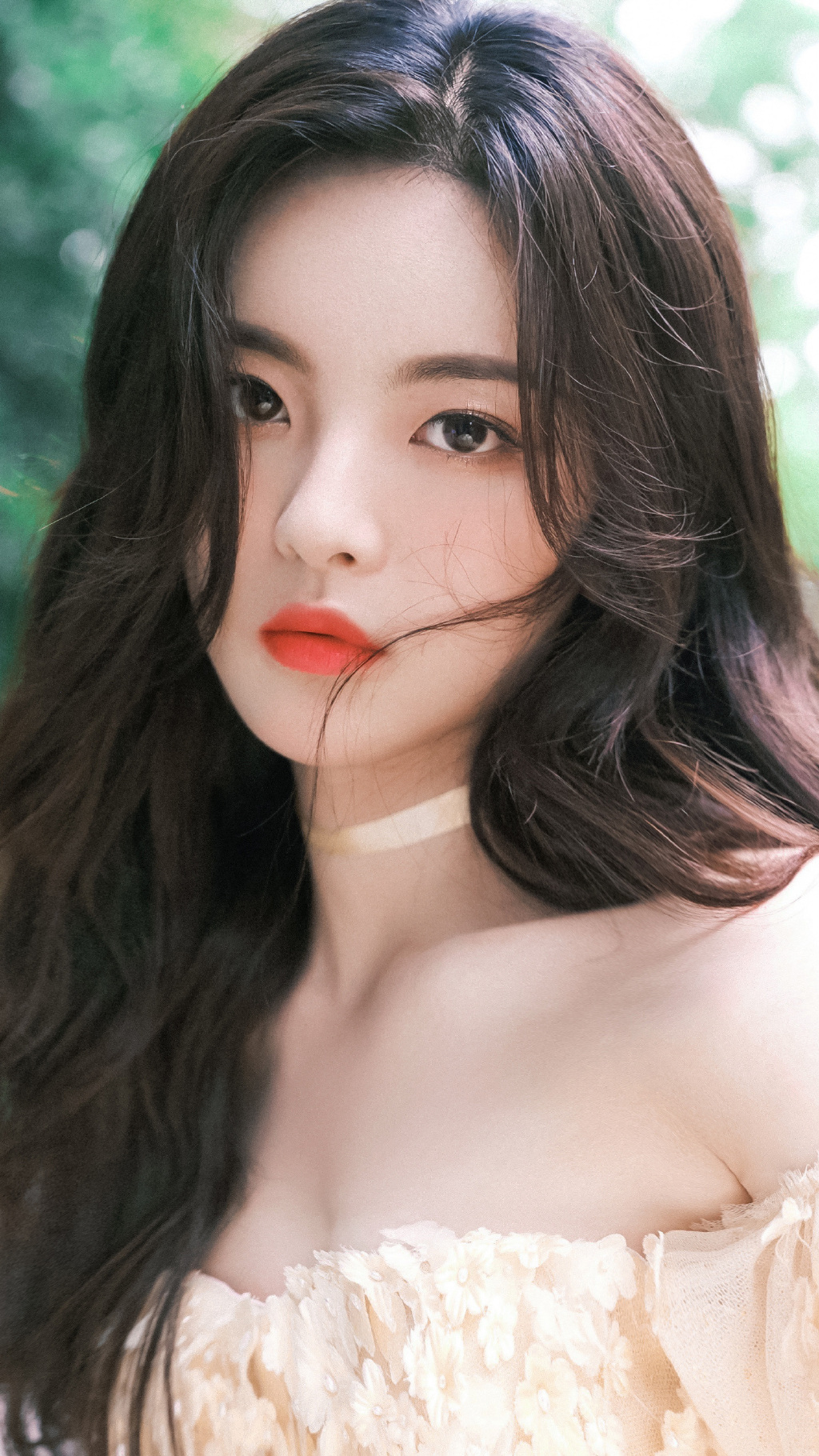 超越妹妹一次比一次吸晴，黄色长裙飘飘欲仙