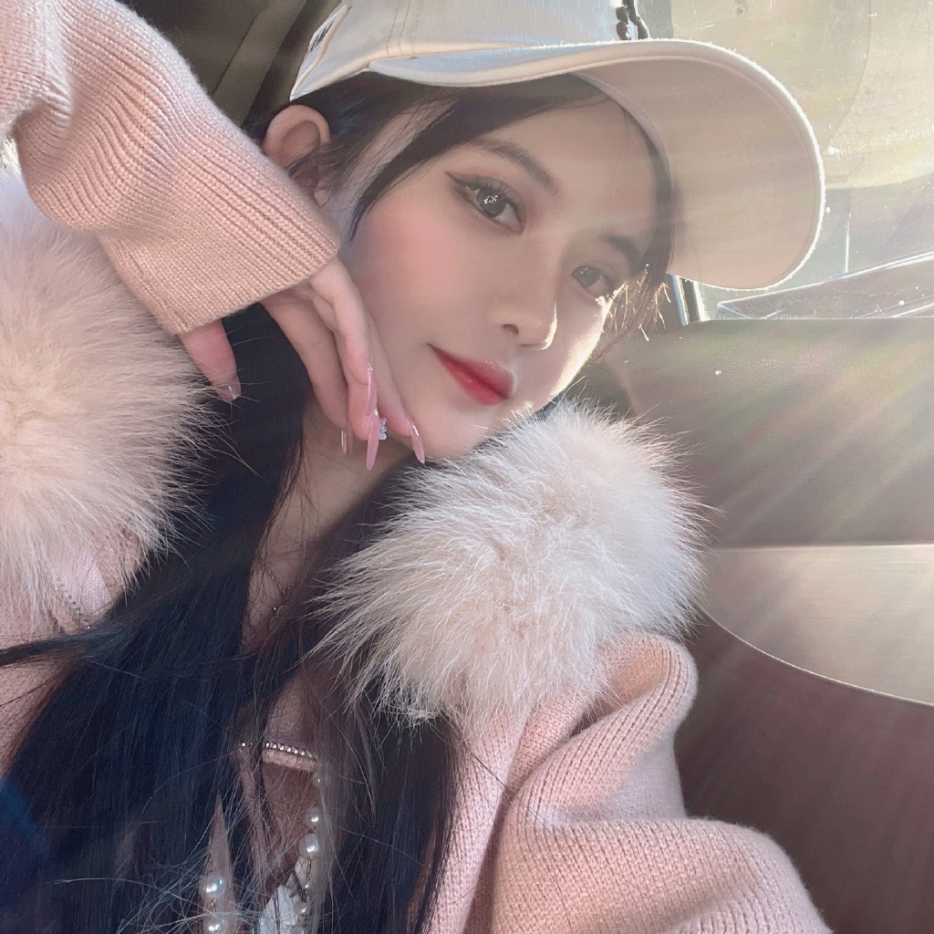 美女自拍福利 漂亮的脸蛋越看越养眼