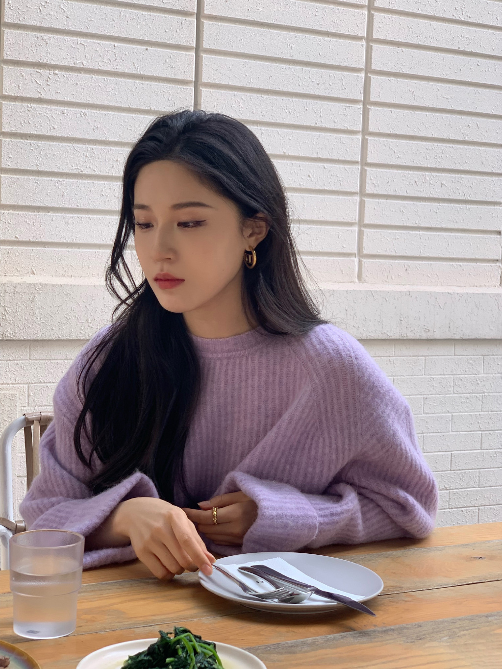 想和美女吃饭吗？电眼撩酥你的那种