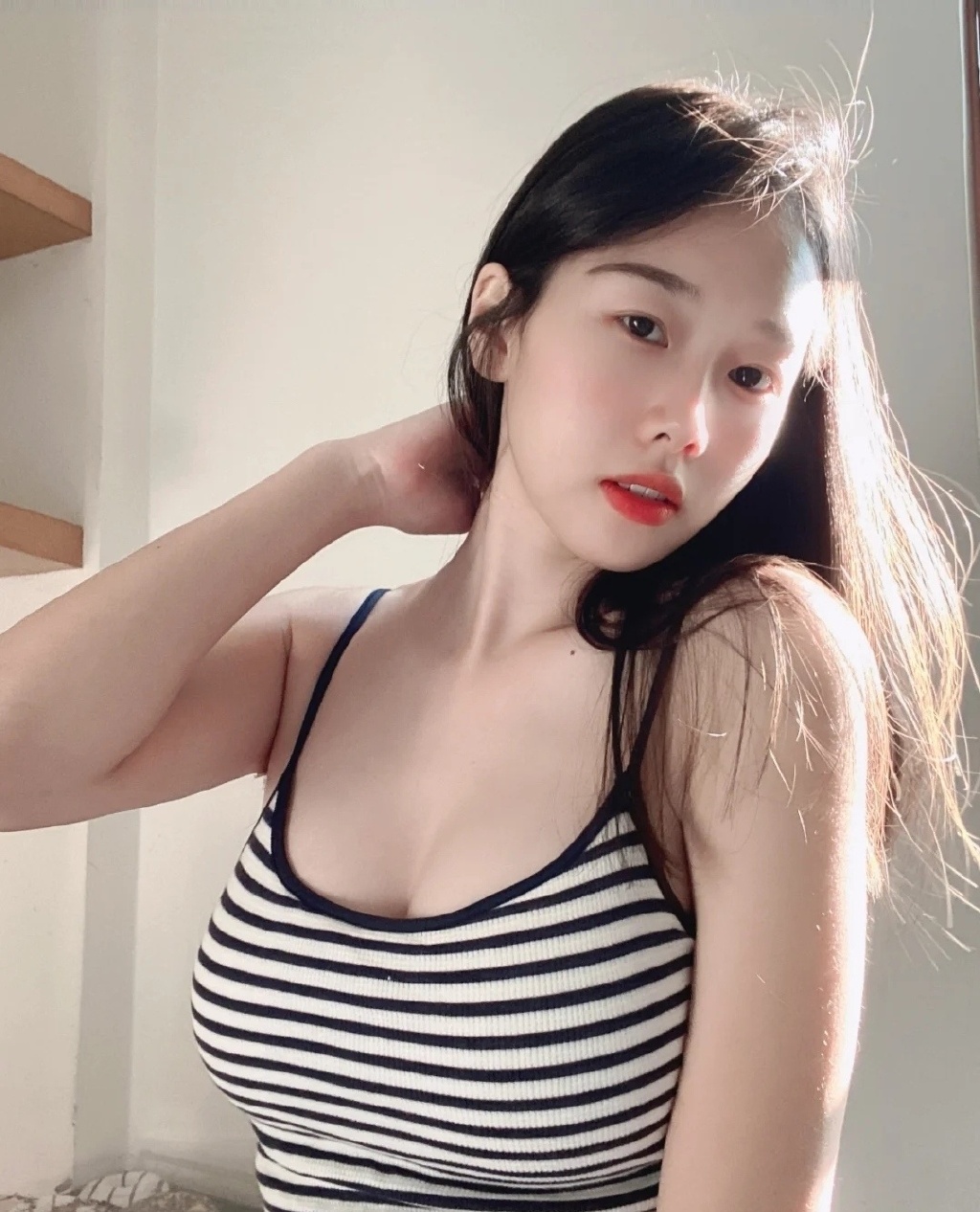 耐看型的第二眼美女，越看越耐人寻味