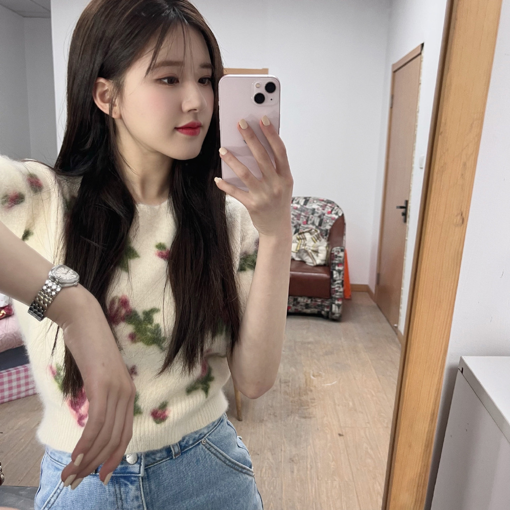 赵露思甜美自拍，老婆大人好迷人