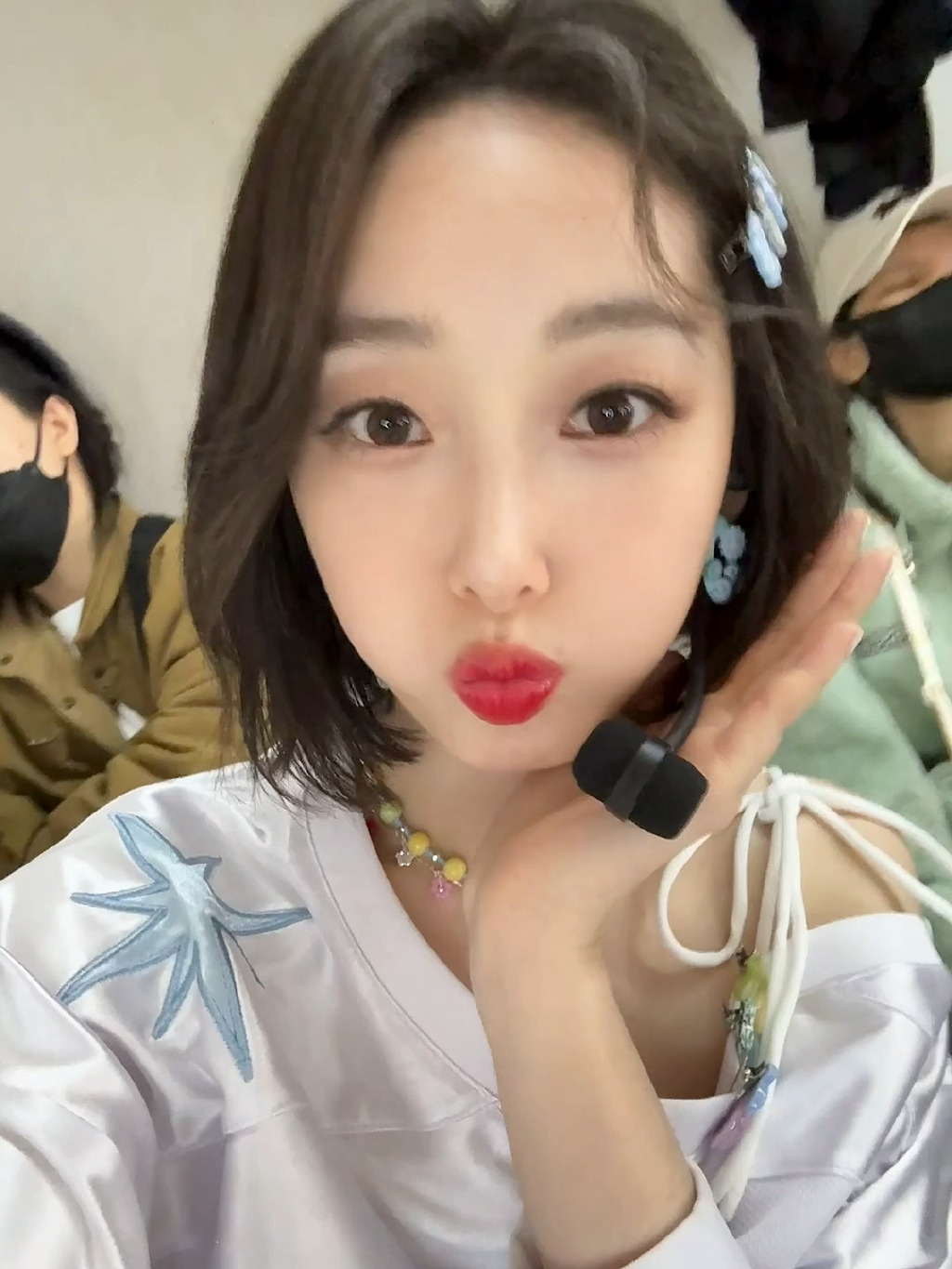 蒋梦婕：性感就是这么随意