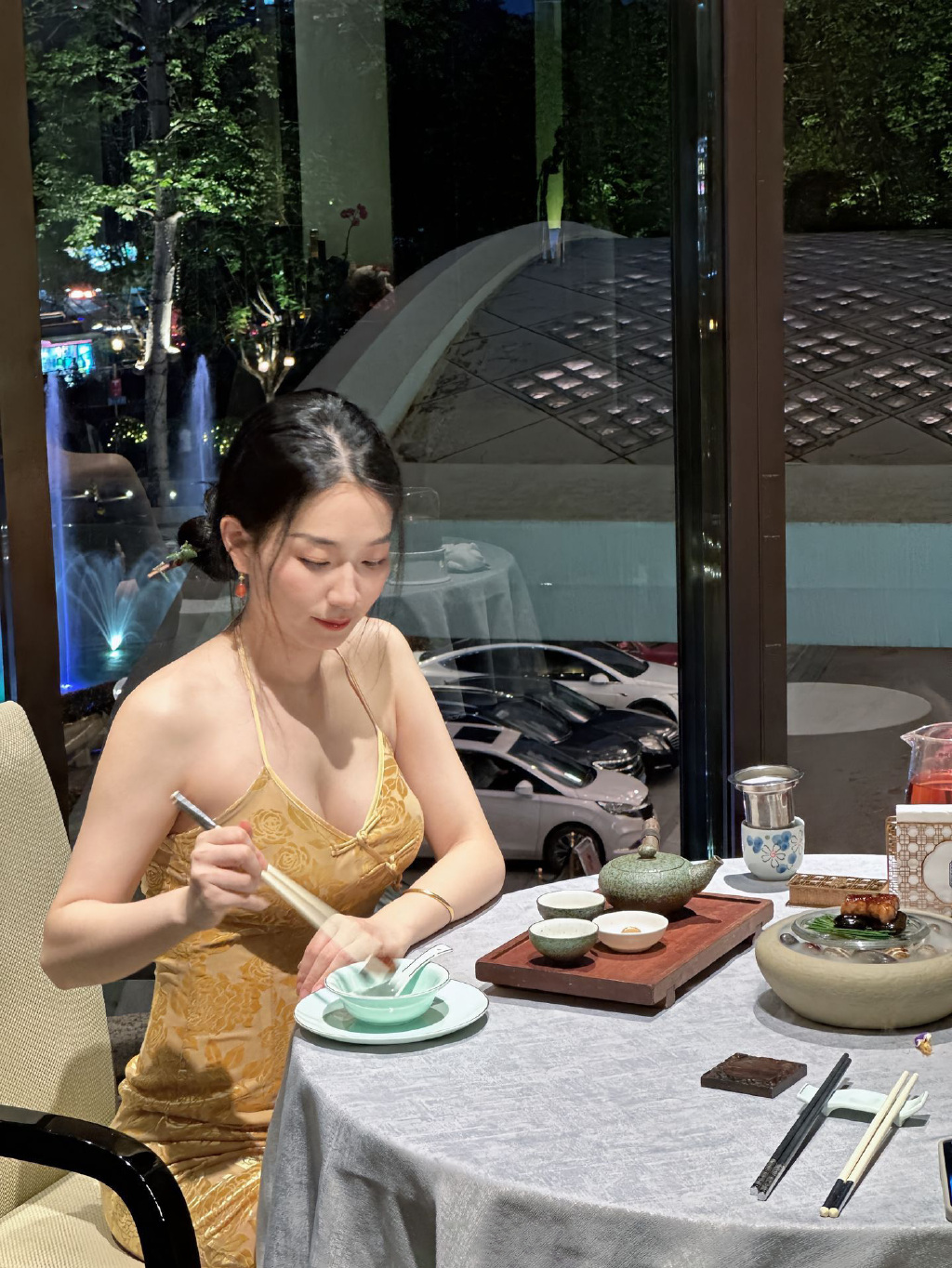恰到好处的人妻感，真香