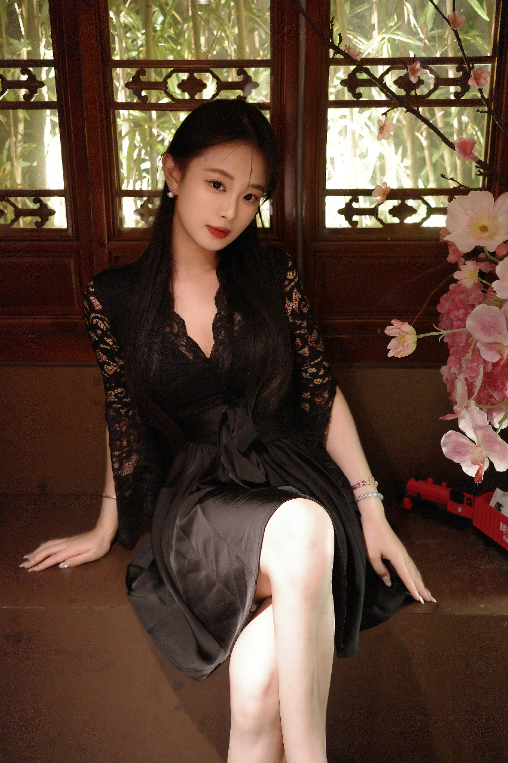 迷人的嫂子，爱与欲望交织的禁忌
