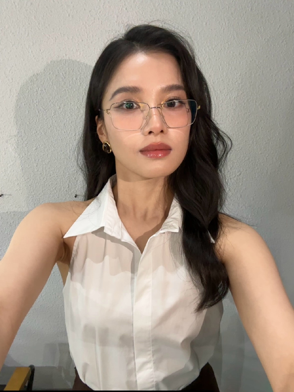 第一个让张婧仪戴眼镜的人是天才