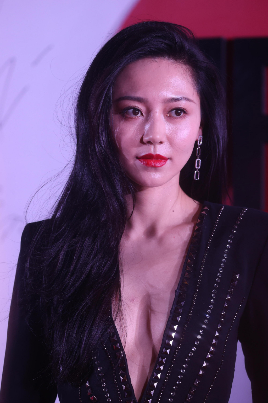 油脸亲妈｜黄梦莹