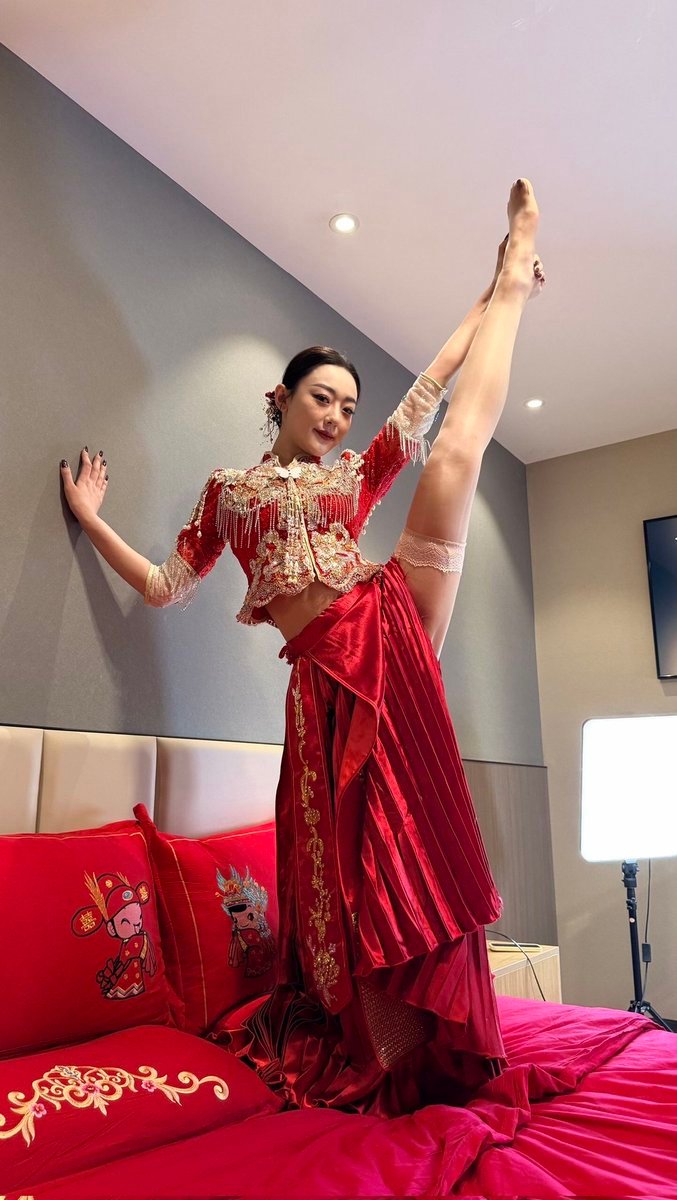 闺蜜结婚，开始整活