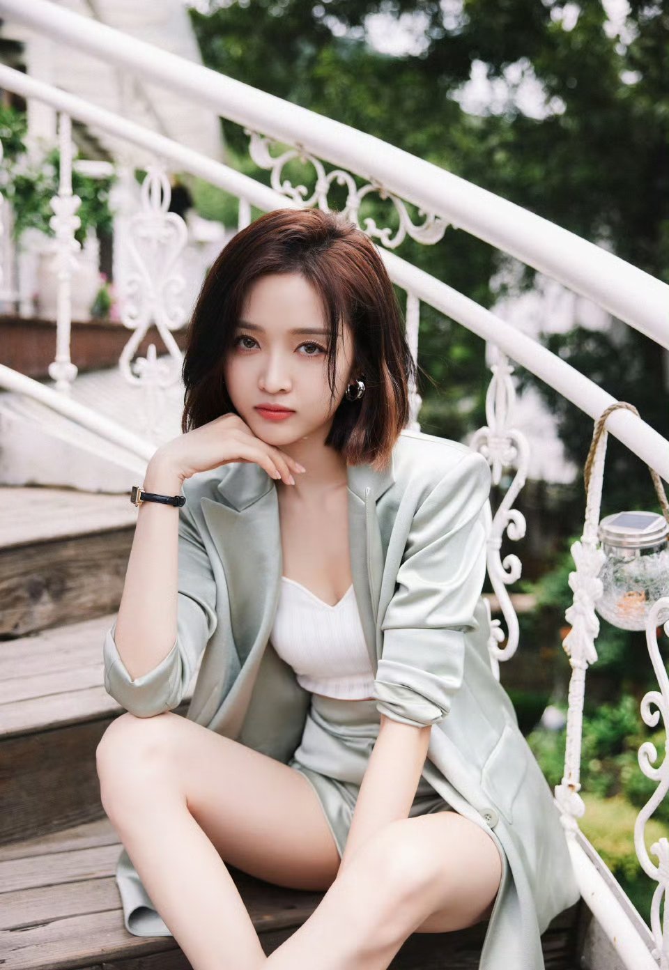 如果是吴宣仪VS程潇，怎么选