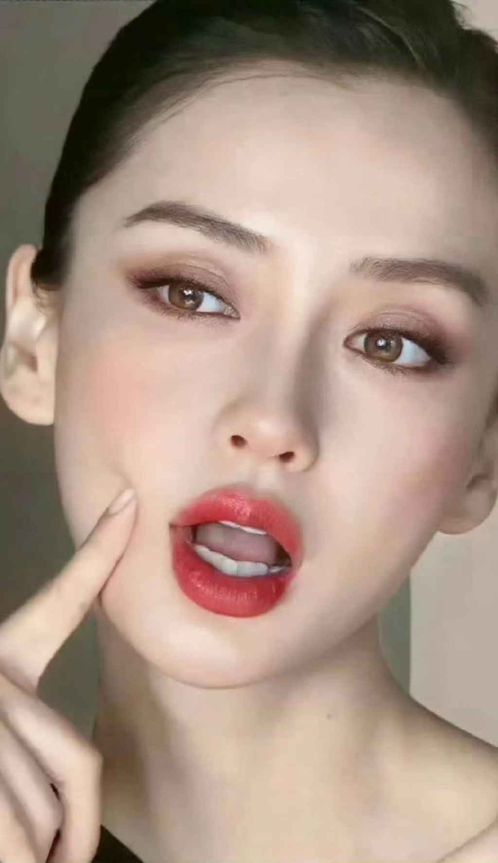 六个女明星，该给谁，好难选！