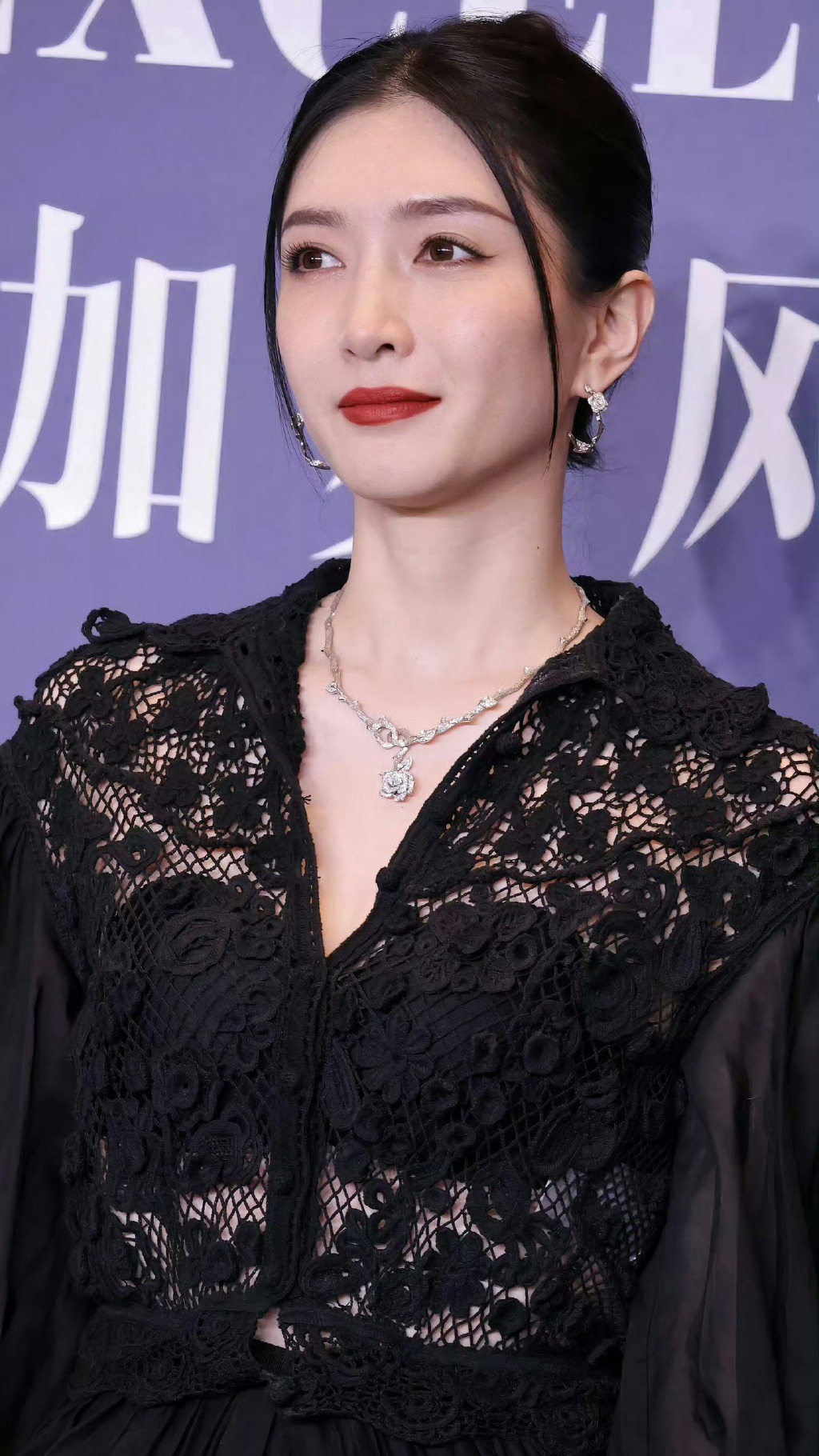 江疏影经典生图，这腿我想扛，扛不住！