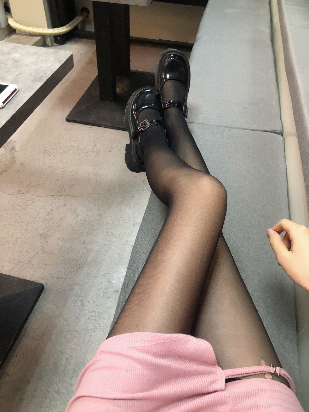 黑丝粉裙，今天给男朋友性福
