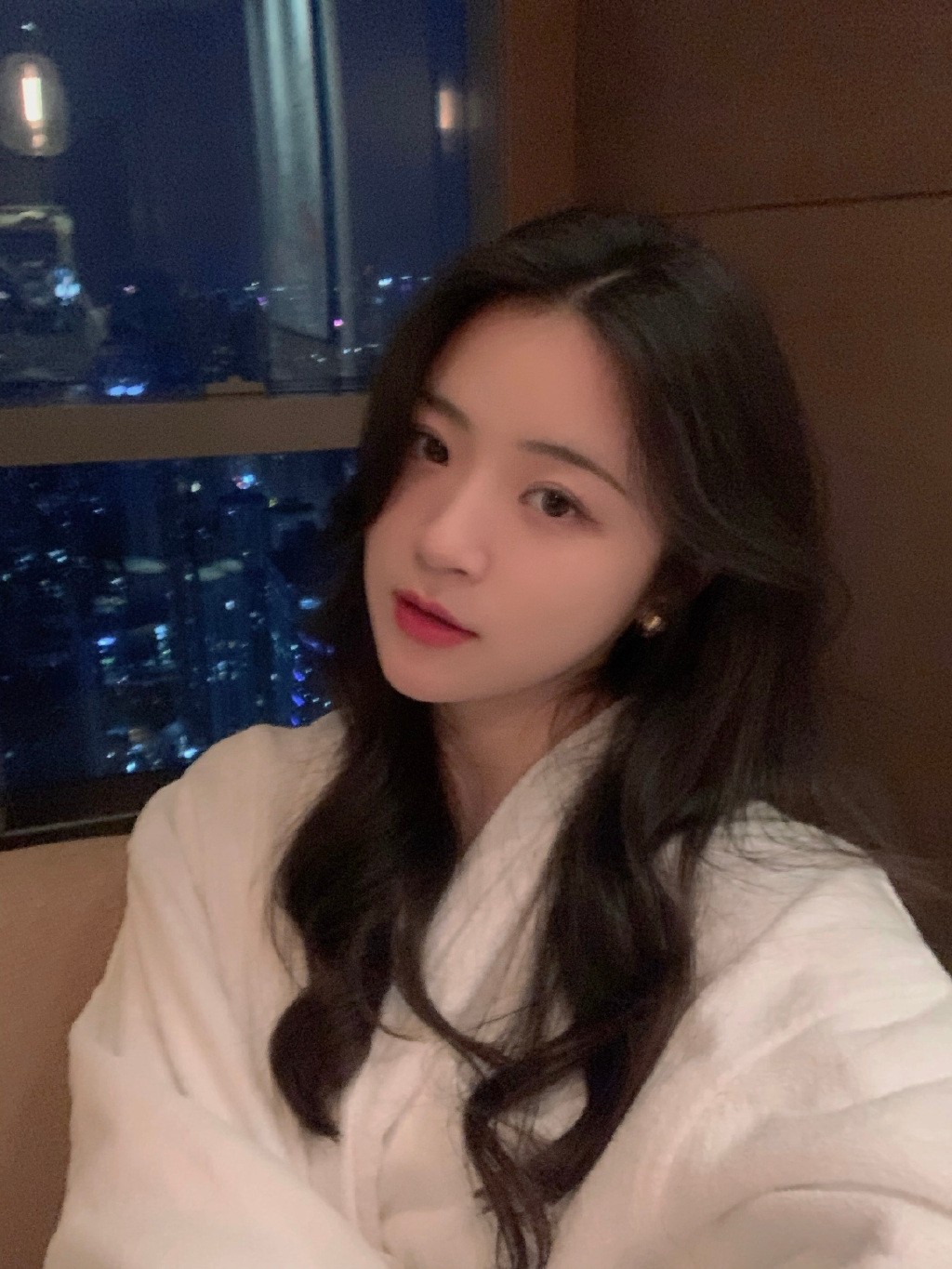 校花美女推荐：中国美术学院 @烟雾公子呀