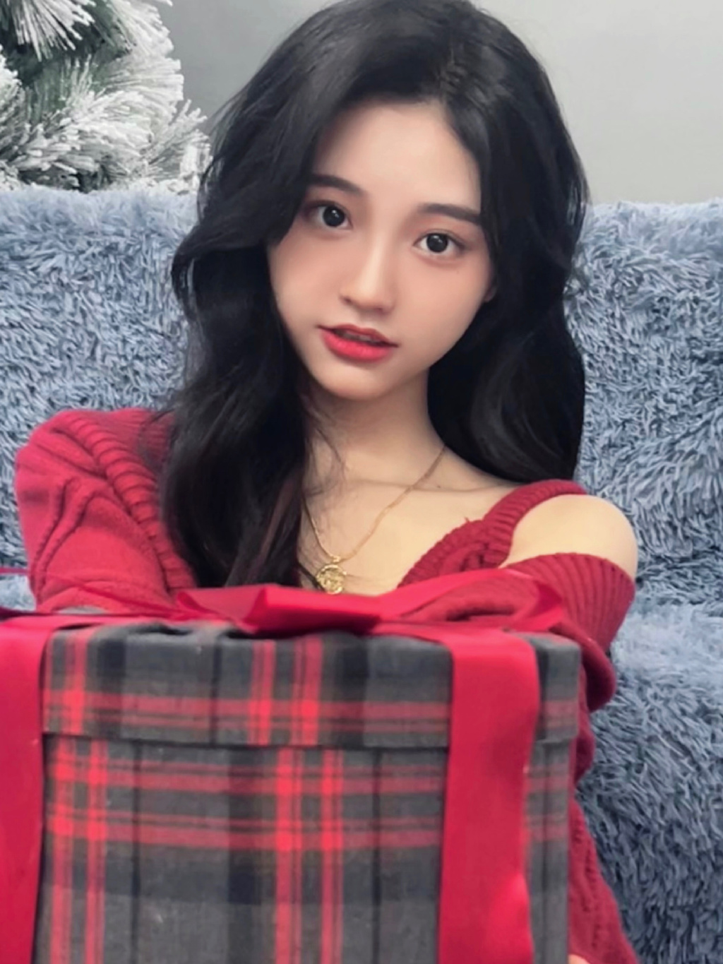 这是谁的女朋友，也太甜了吧