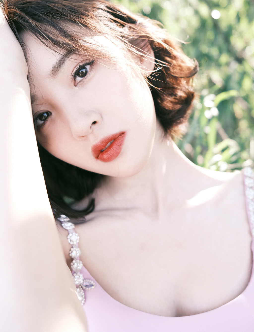 唐艺昕清新大片 夏日少女感尽显
