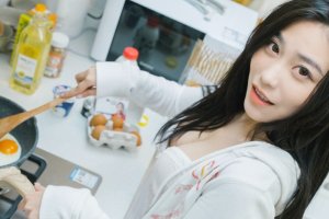 许诺Sabrina带你回家 温柔体贴谱写同居日记